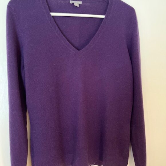 Cashmere sweaters and one holiday sweater - Picture 2 of 15